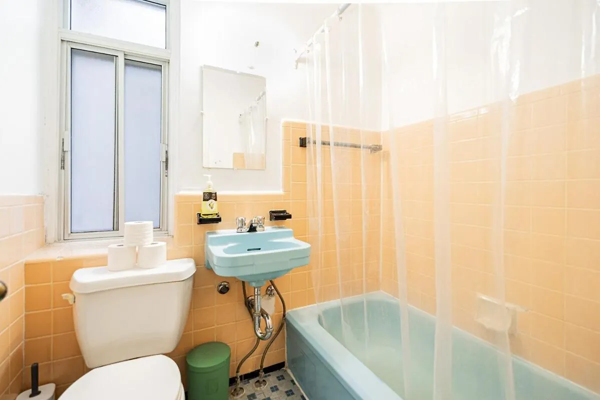 Charmant 1 Bd A Mcgill Parking Gratuit Montréal Kanada